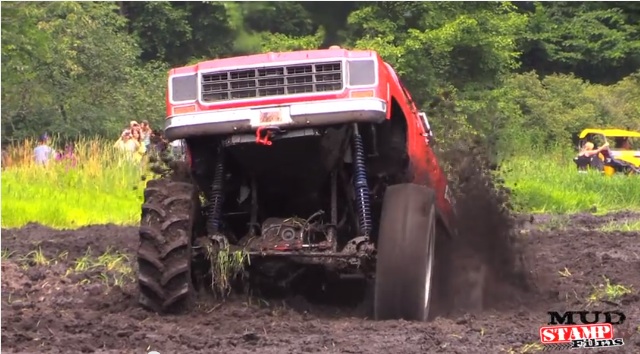 The Mud Pit From Hell – Try As They Might, They All Sink To The Bottom!
