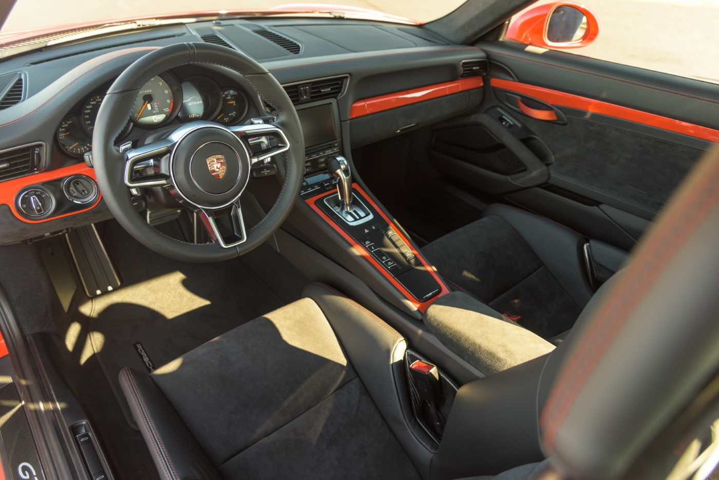 Porsche 911 GT3 RS specs include a 7-speed PDK transmission